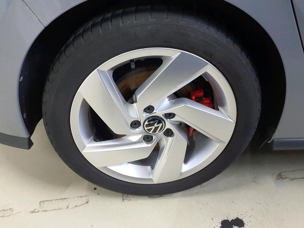 Volkswagen Golf GTI 2.0 TSI DSG PDC*Klima*NAV