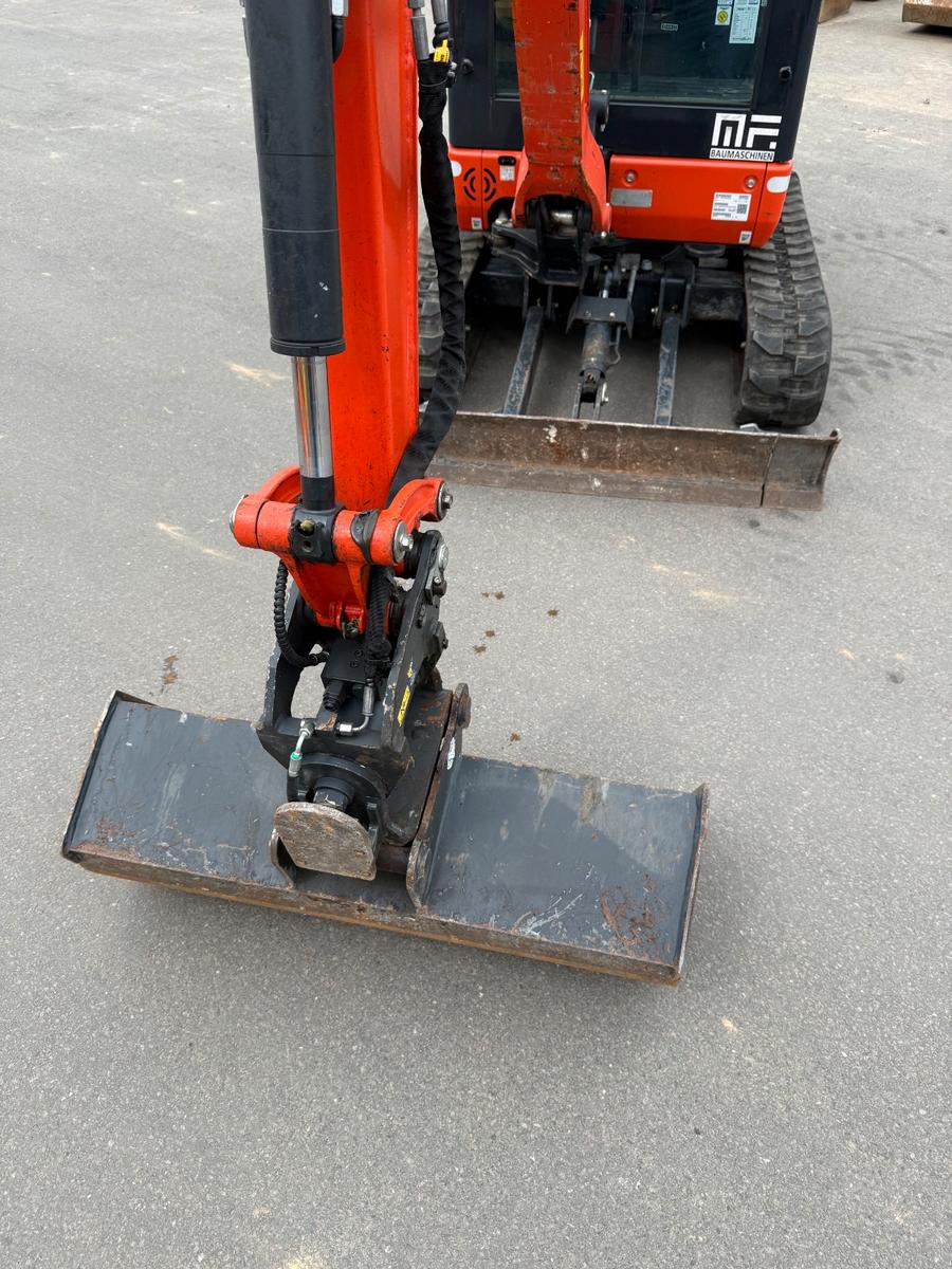 Kubota KX019-4 GL Powertilt mit HS01