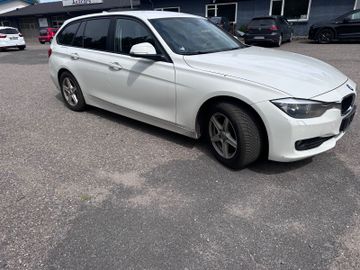 BMW 320 - 5
