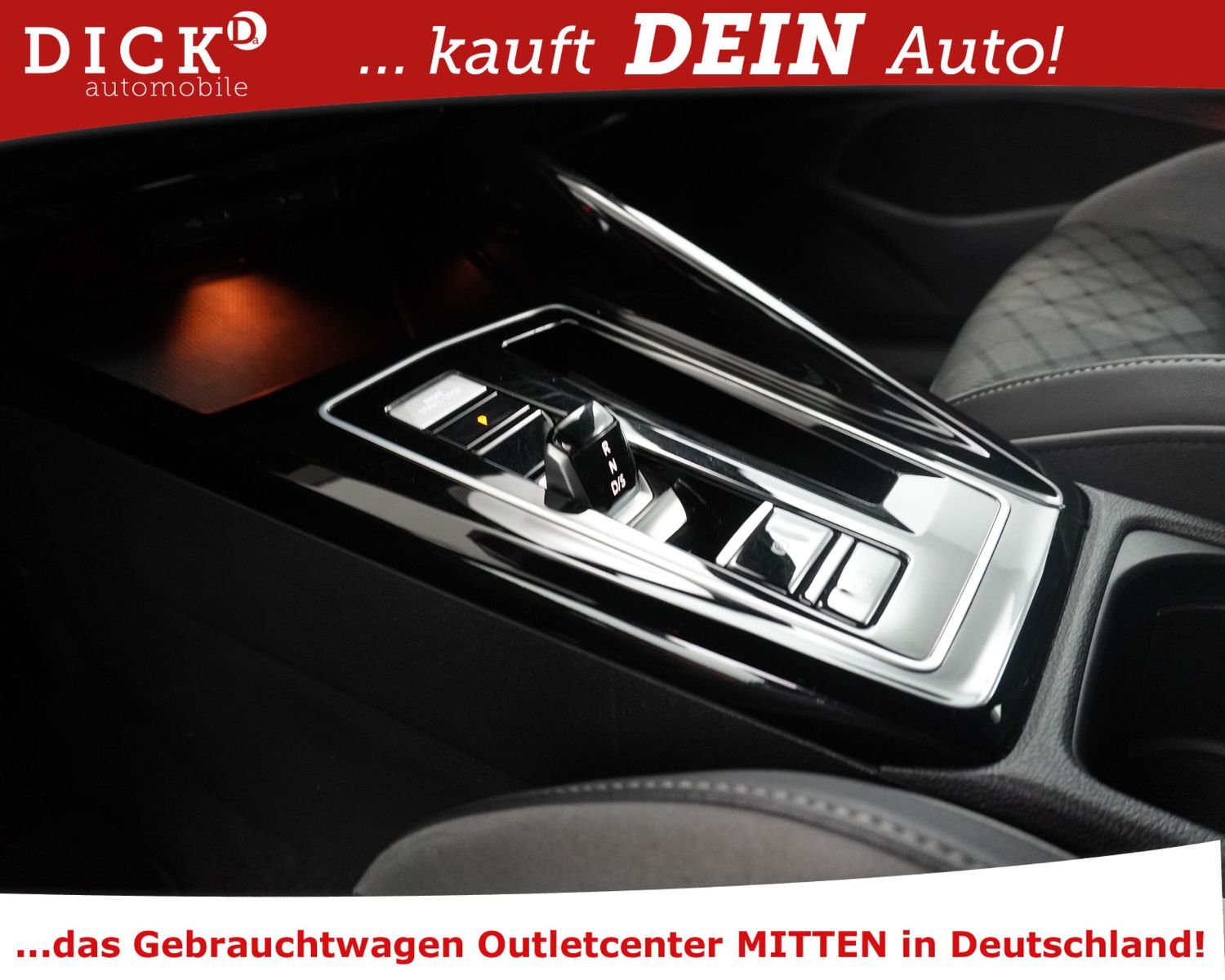 Fahrzeugabbildung Volkswagen Golf VIII Va 2.0 TSI 2X R-Line NAVI+LED+SHZ+KAM+