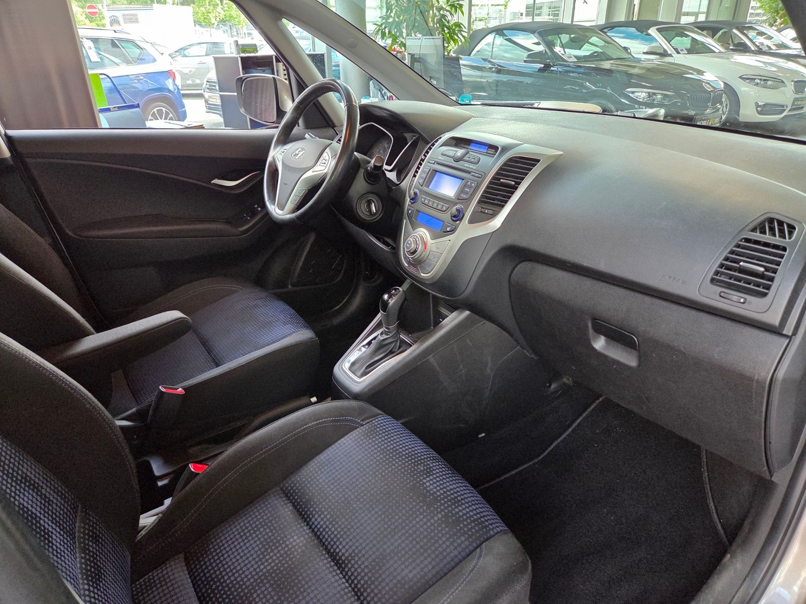 Fahrzeugabbildung Hyundai ix20 Space AHK KLIMA SHZ GRA ALU