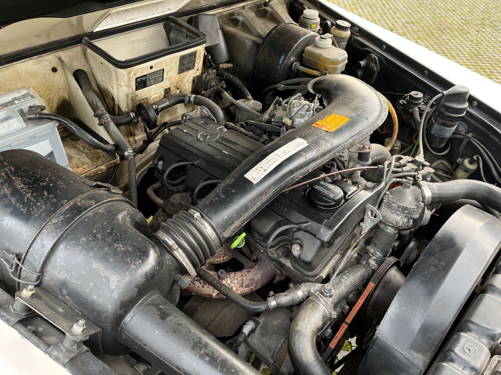 Fahrzeugabbildung Mercedes-Benz 200 GE