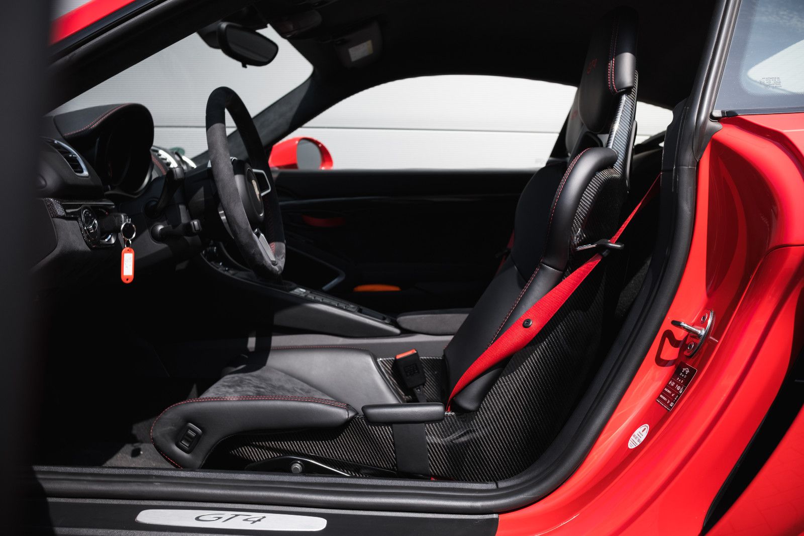 Fahrzeugabbildung Porsche Cayman GT4-Approved-XPEL-Scheckheft
