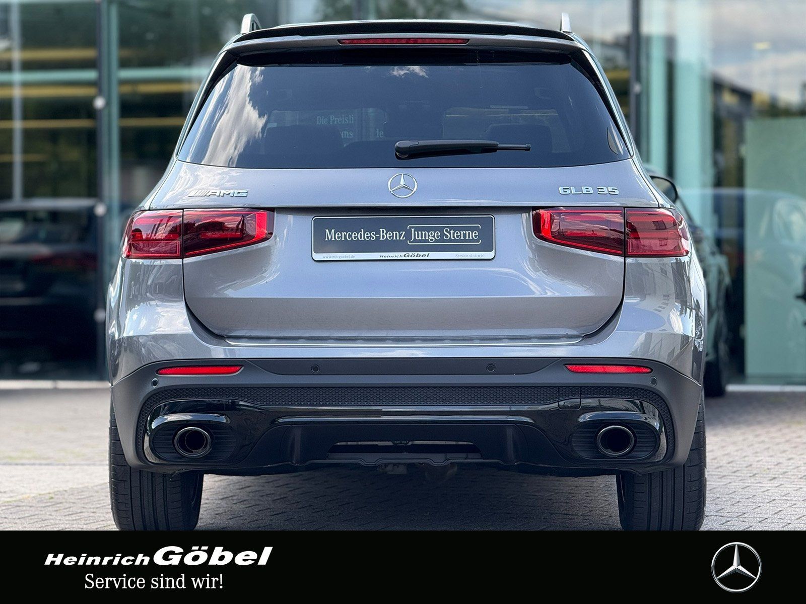 Fahrzeugabbildung Mercedes-Benz AMG GLB 35 4M*PREMIUM*PANO*AHK*MEMORY-SITZE
