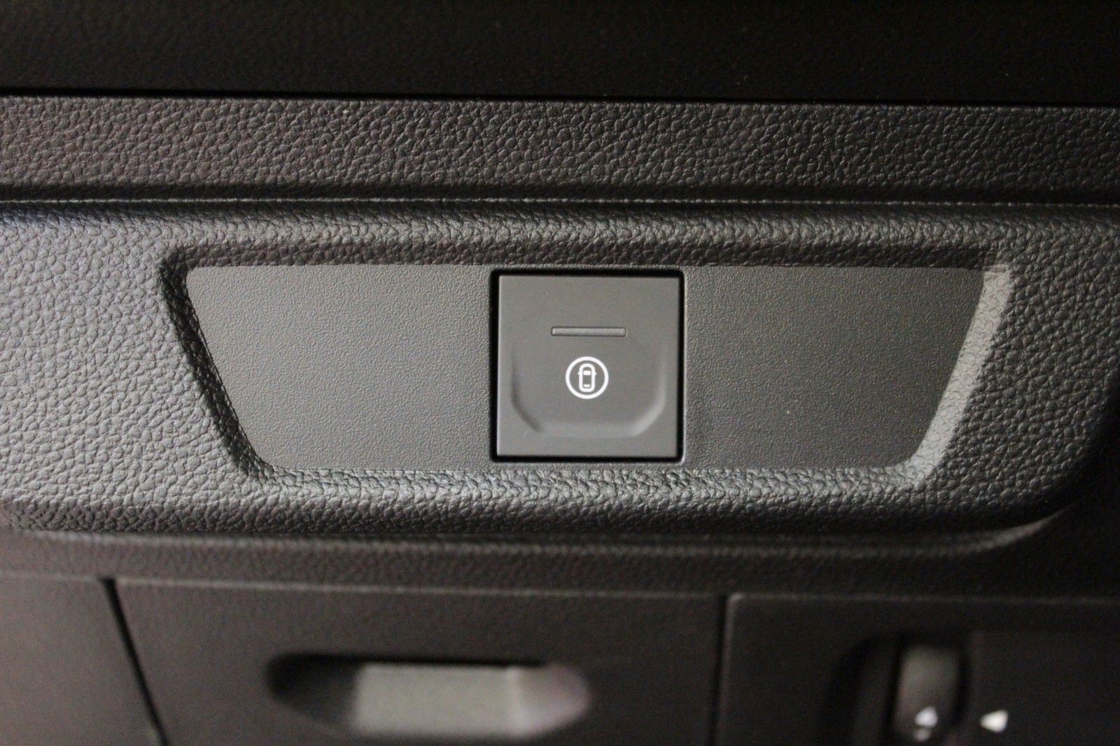 Fahrzeugabbildung Dacia Sandero TCe 90 Stepway  Expression*Winterpaket.*