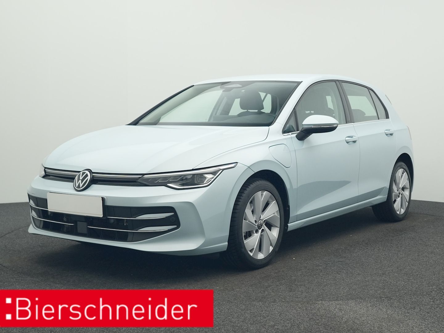 Volkswagen Golf 8 1.5 TSI eHybrid DSG LEASING AB 314 Euro N