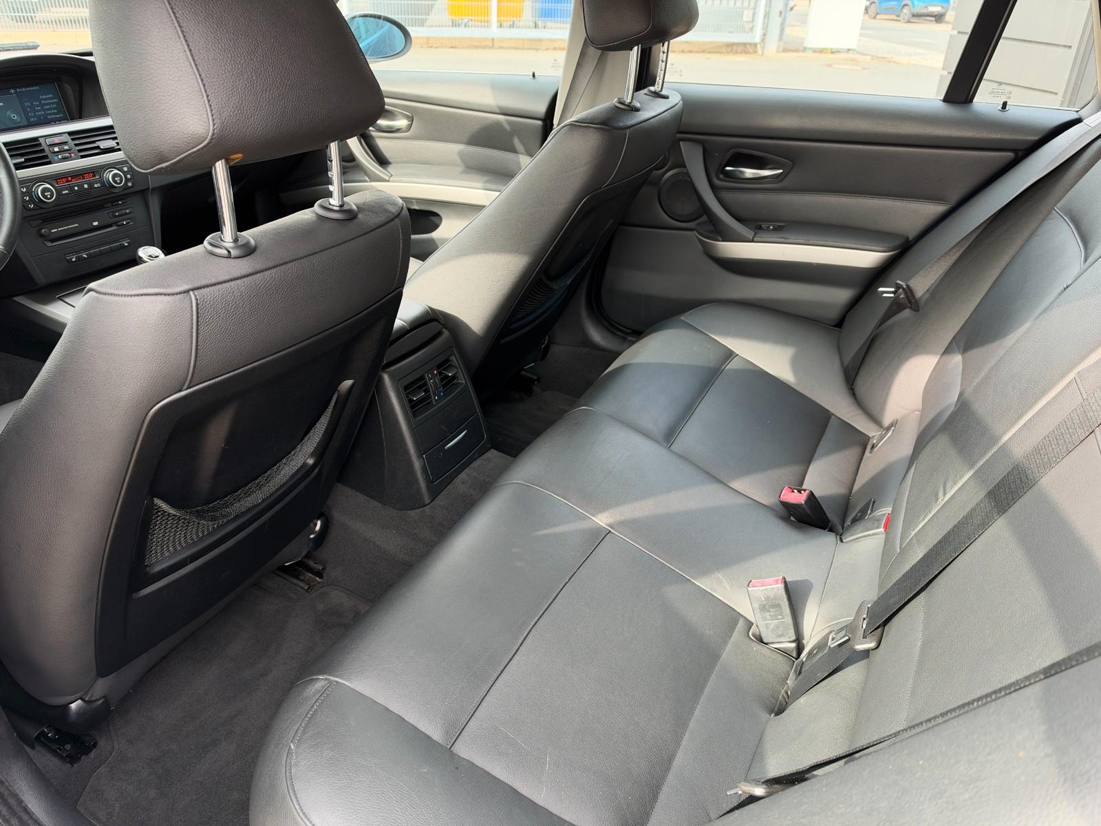 BMW 325 2007 — photo 12