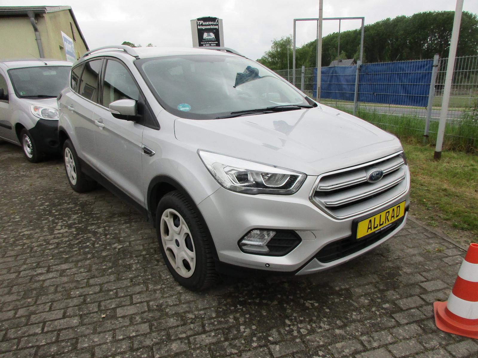 Ford Kuga Cool & Connect 4x4 Navi
