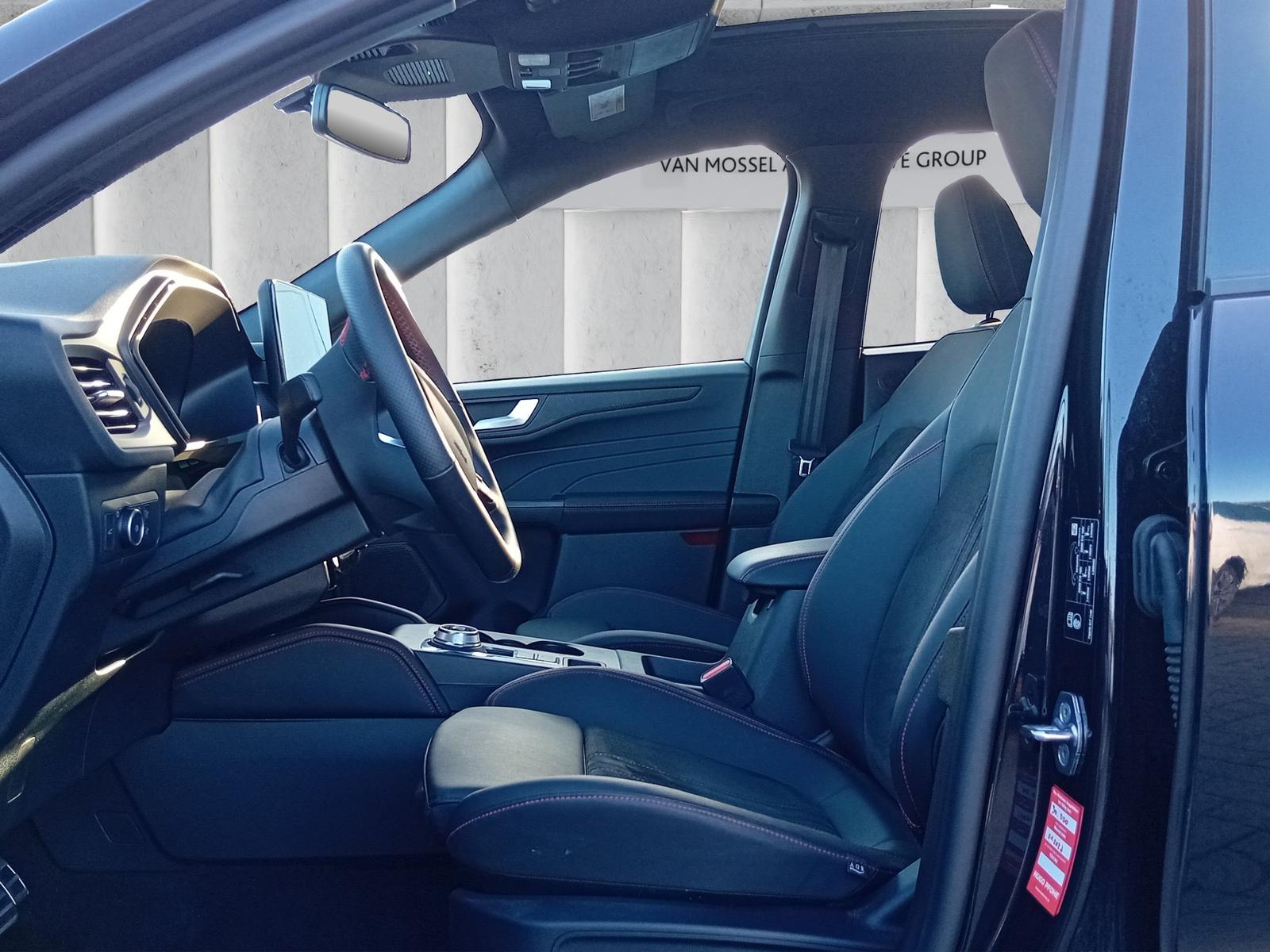 Ford Kuga ST-Line X Aut.*PANO*AHK*360GRAD*LED-MATRIX*, миниатюра 10