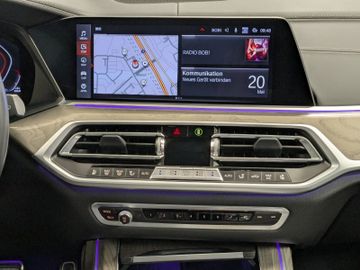 BMW X7 M50 - 8
