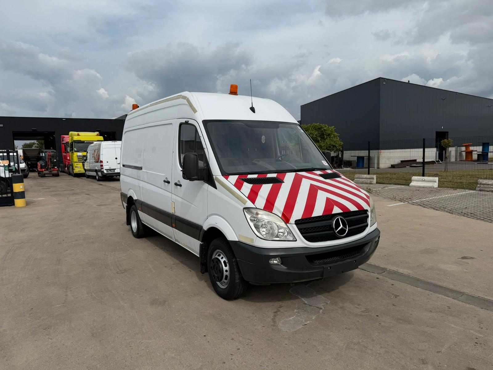 Mercedes-Benz Sprinter 519 (Stock ID 60199)