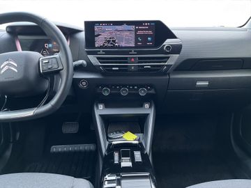 Citroën C4 Shine PT 130 EAT 8 Navi+SHZ+LHZ+RFK+HUD+LM