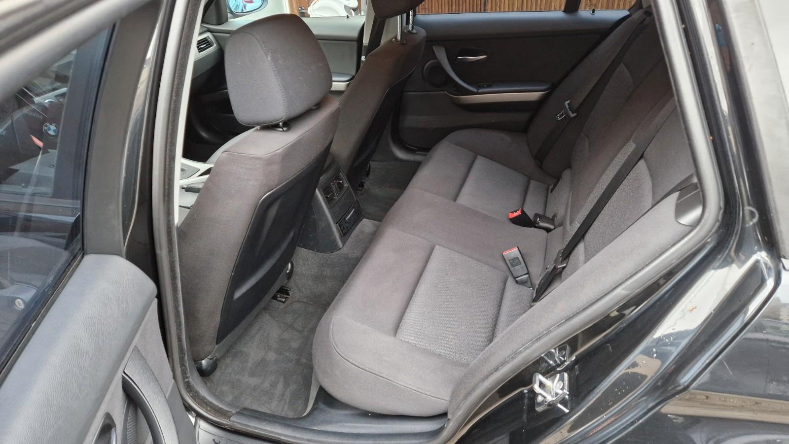 BMW 320 2006 — photo 8
