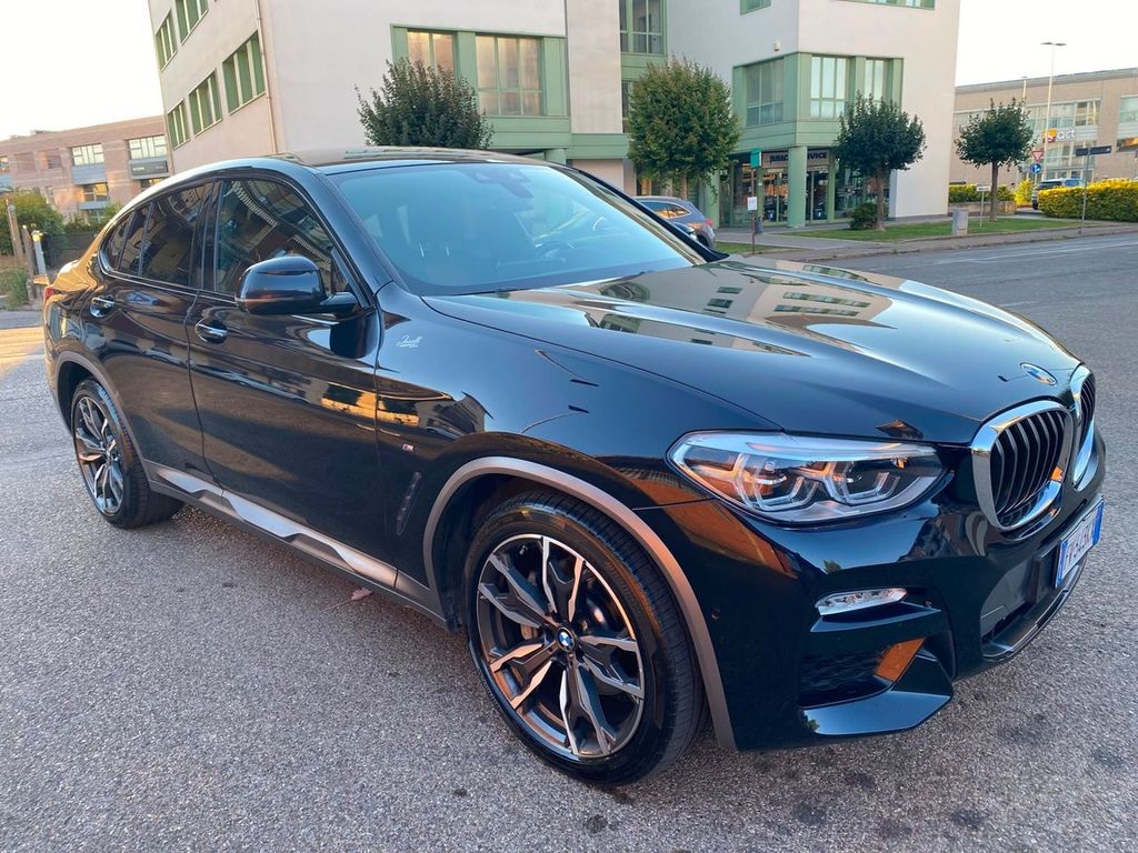 Image of BMW X4