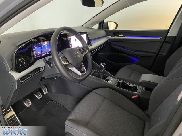Golf VIII Variant 1.5 TSI Move NAVI KLMA LED AHK