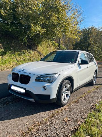 BMW X1 sDrive 118i Automatik