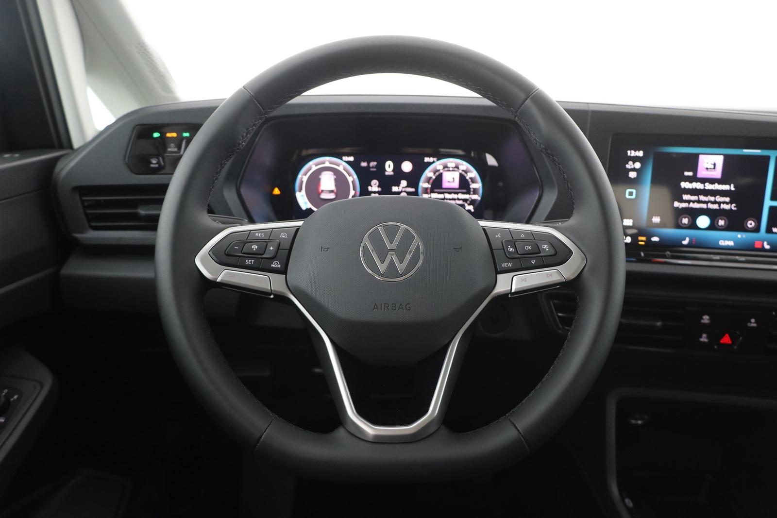 Volkswagen Caddy Maxi 1.5 TSI DSG Kamera 7-Sitzer AHK