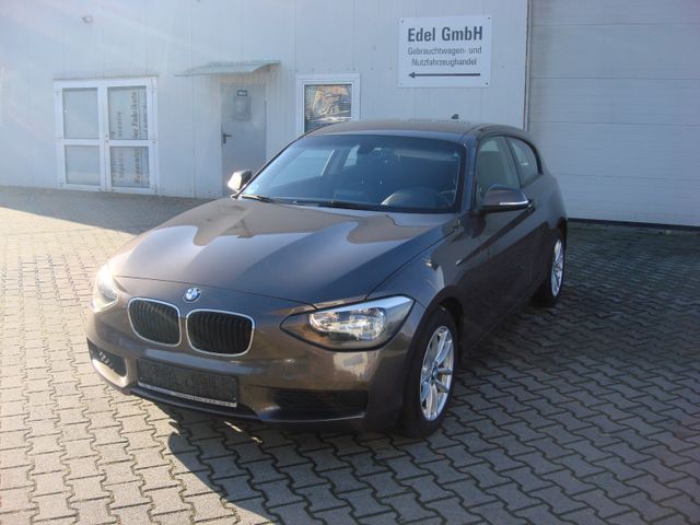 BMW 116i Lim. 3-trg.*Steuerkette Neu*Navi*PDC*TÜV*