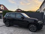BMW X5 M50 M50d -