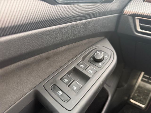 Golf GTI 8 VIII 2.0 TSI Navi HarmanKardon