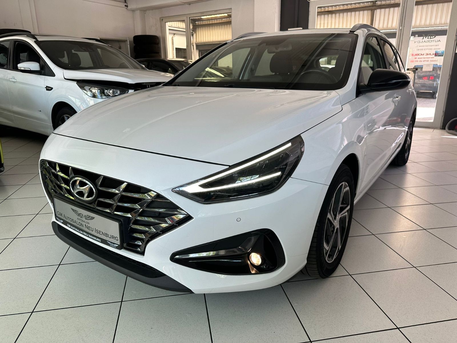 HYUNDAI i30