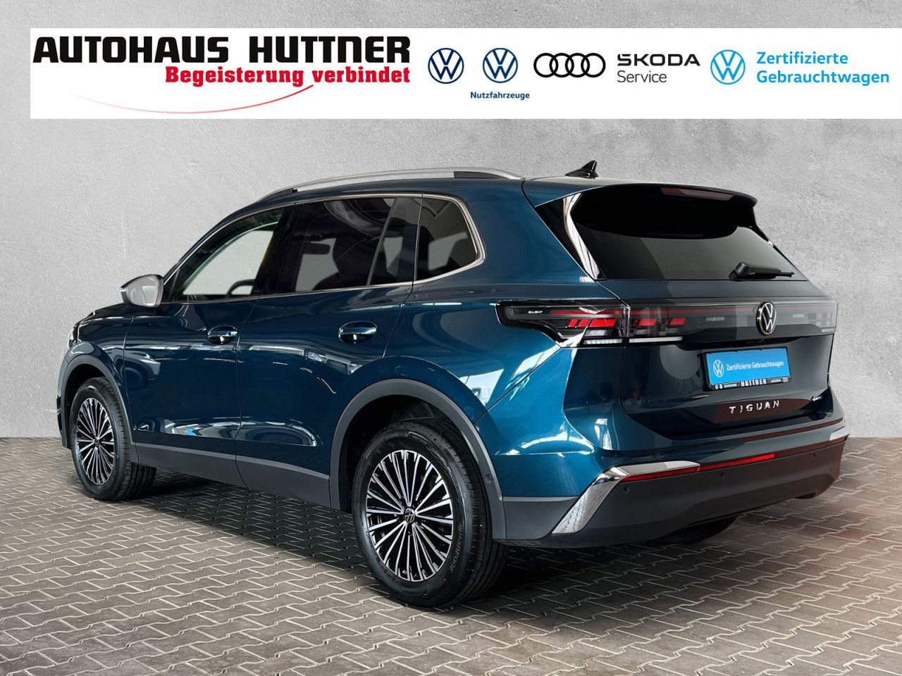 Volkswagen Tiguan Elegance 2.0 TSI 4Motion DSG AHK STANDHZG foto 3