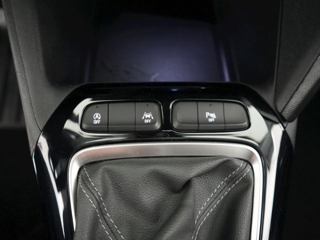 Corsa F ELEGANCE+LED LICHT+RÜCKFAHRKAMERA+SITZHE