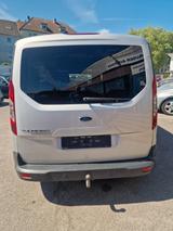 Ford Tourneo Connect - Ford Tourneo Connect mit Diesel-Antrieb: Kleinbus