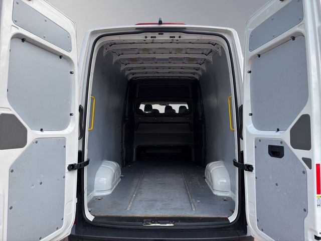 Crafter PLUS 35 2.0 TDI L3H2 FWD