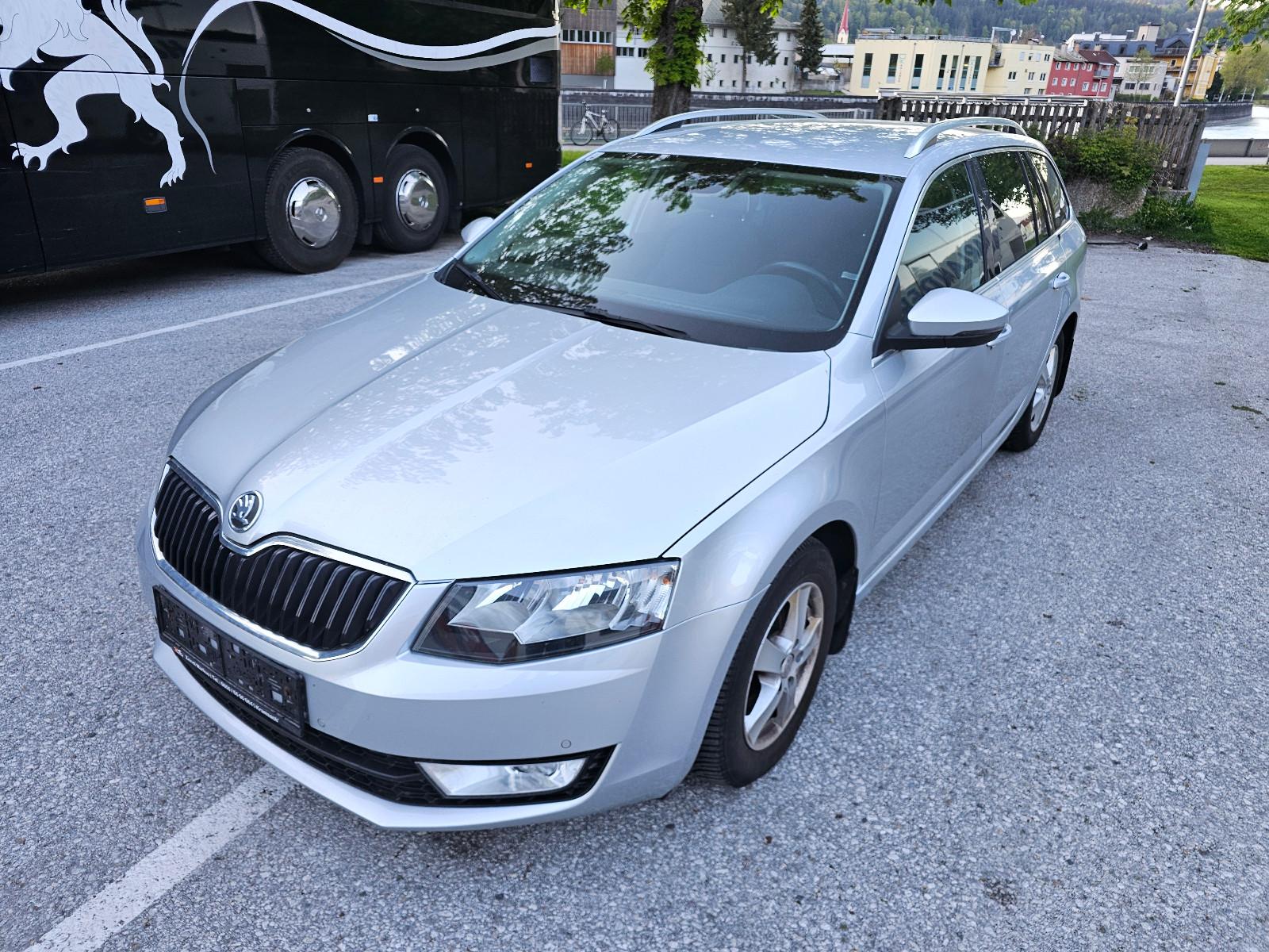 Skoda Octavia Combi Elegance 4x4