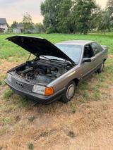 Audi 100 2L diesel 5 zylinder turbo - Audi 100 mit Diesel-Antrieb