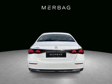 Mercedes E 200 - 6
