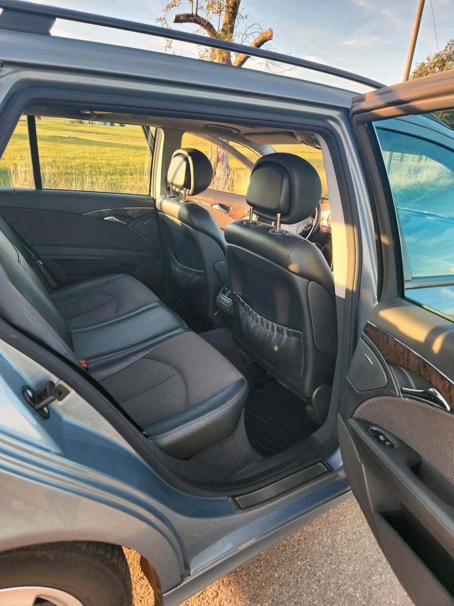 Mercedes-Benz 320 2005 — photo 8