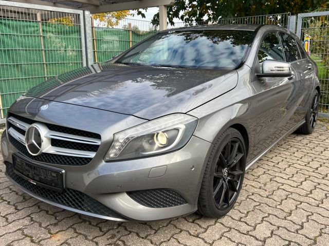 Mercedes-Benz A 250 URBAN  LINE *7G*NAVI*TEMP*SZHZ TÜV NEU*