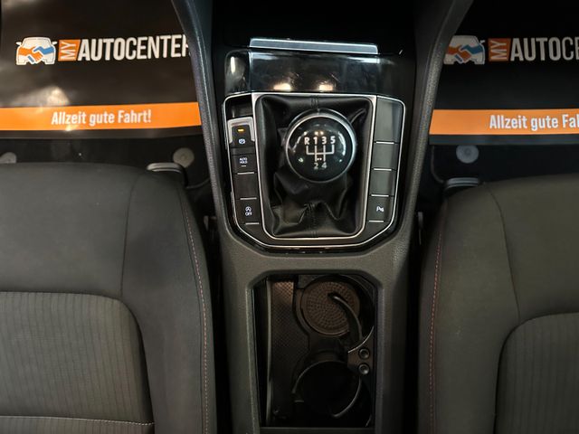 Volkswagen Golf *1-Hand*ACC*2-ZONEN*NAV*SitzHZ*