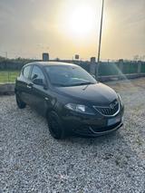 Lancia Ypsilon 1.0 FireFly 5 porte S&S Hybrid Ec - Lancia Ypsilon aus 2022