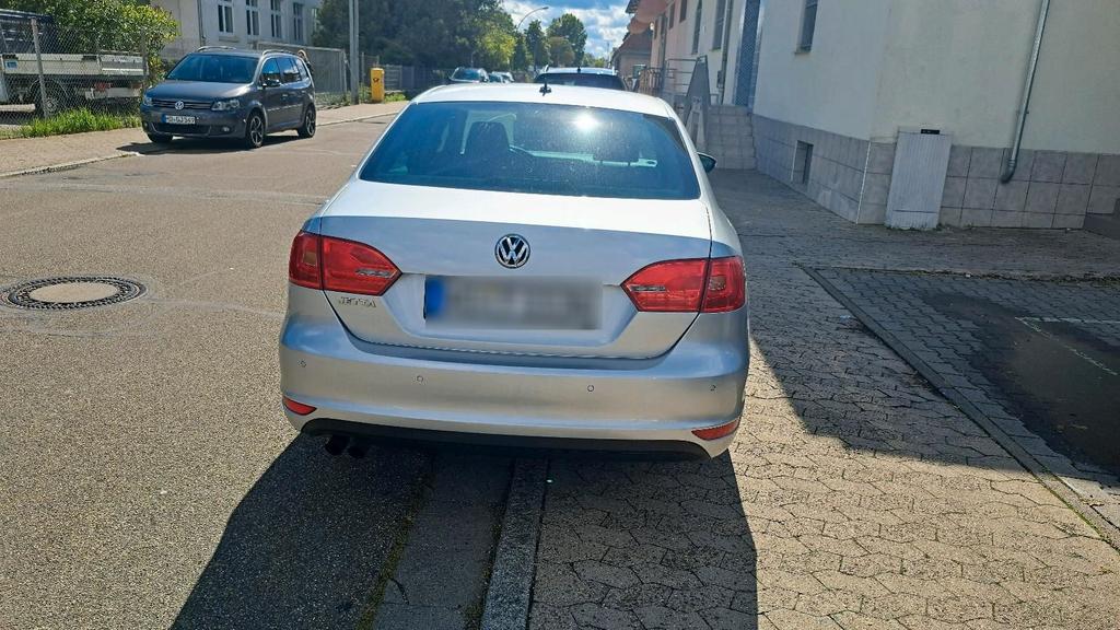 Volkswagen Jetta