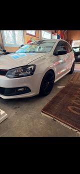 Volkswagen Polo 6R GTI 1,4 Liter Turbo Neulack Tuning... - Volkswagen Polo aus 2010: GTI