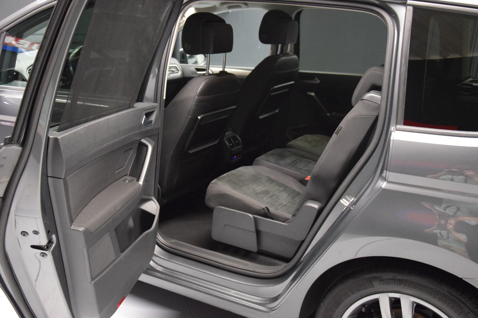 Fahrzeugabbildung Volkswagen Touran Comfortline 7-Sitzer Massage LED Kamera