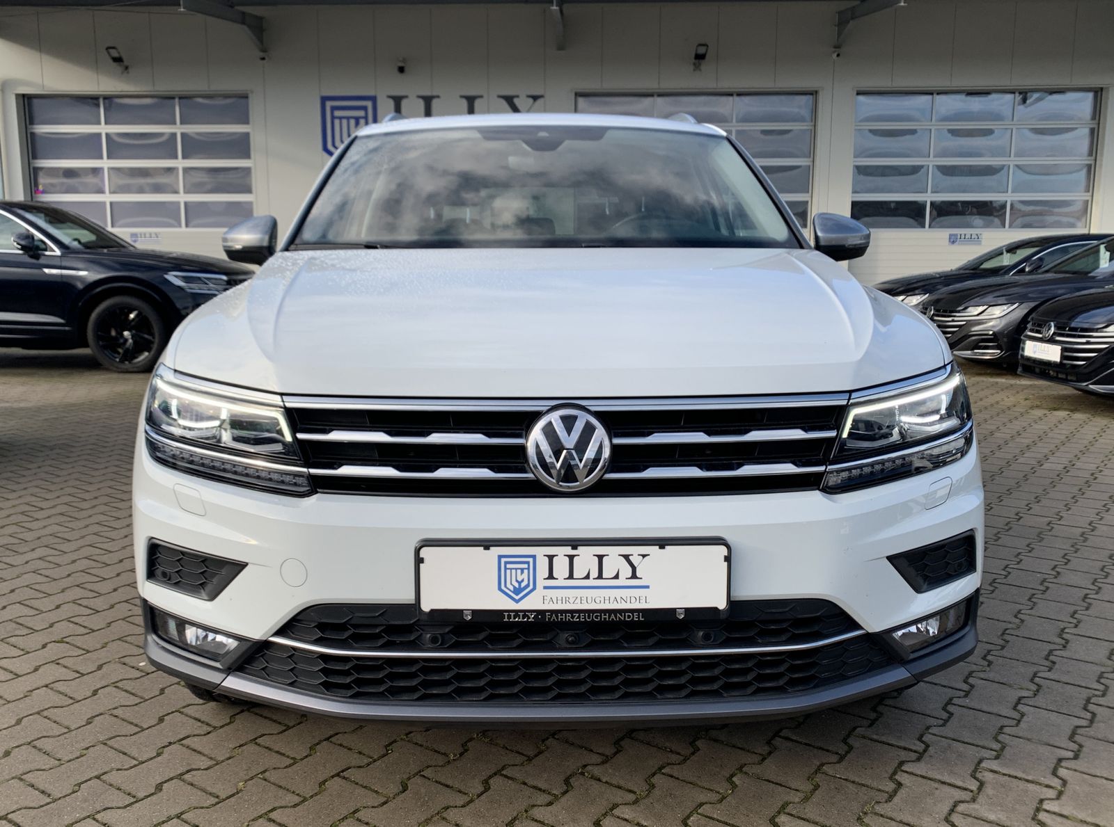 Fahrzeugabbildung Volkswagen Tiguan Allspace 2.0 TDI*Highline*4Motion*AHK*LED