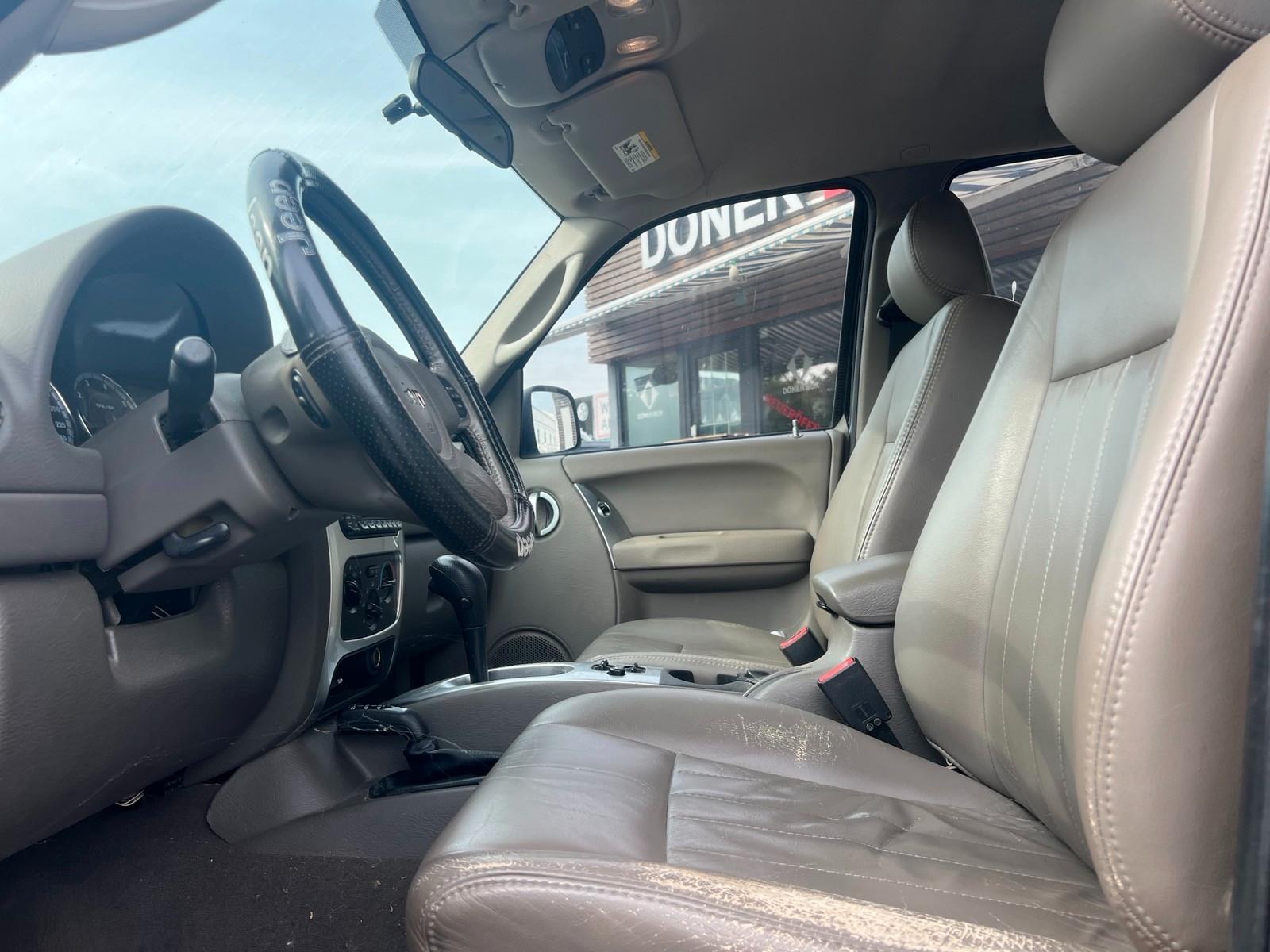 Jeep Cherokee 3.7 Limited | 204 ch | BVA | Cuir chauffant | Sièges électriques | Régulateur