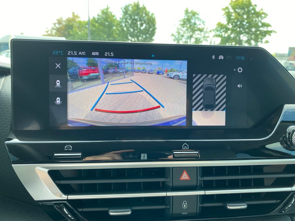 Fahrzeugabbildung Citroën C4 Hybrid 145 Automatik MAX *Winter-Pak*Alcantar