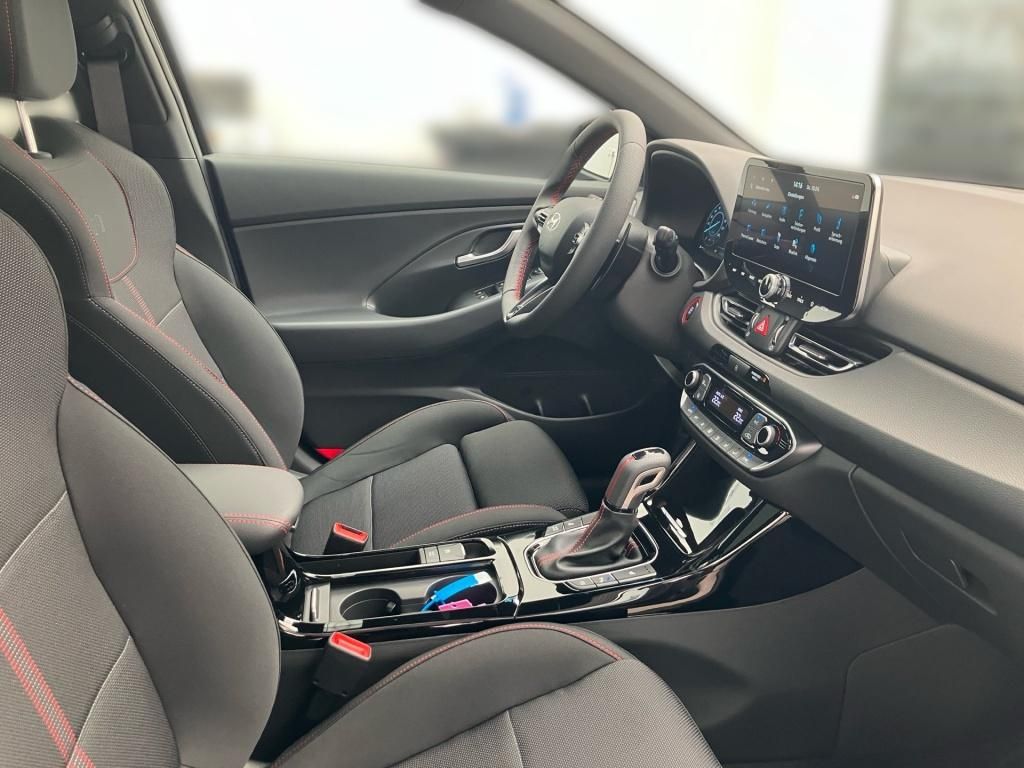 Fahrzeugabbildung Hyundai i30 1,5 T-GDi N-LINE 7-DCT Pano 2xKlima Navi