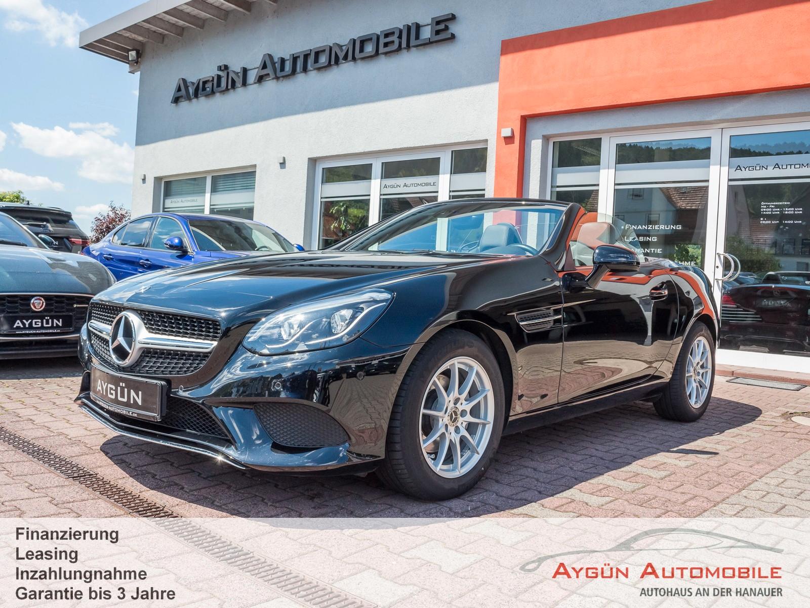 Mercedes-Benz SLC 180 Roadster Leder*Navi*Airscarf*AHK