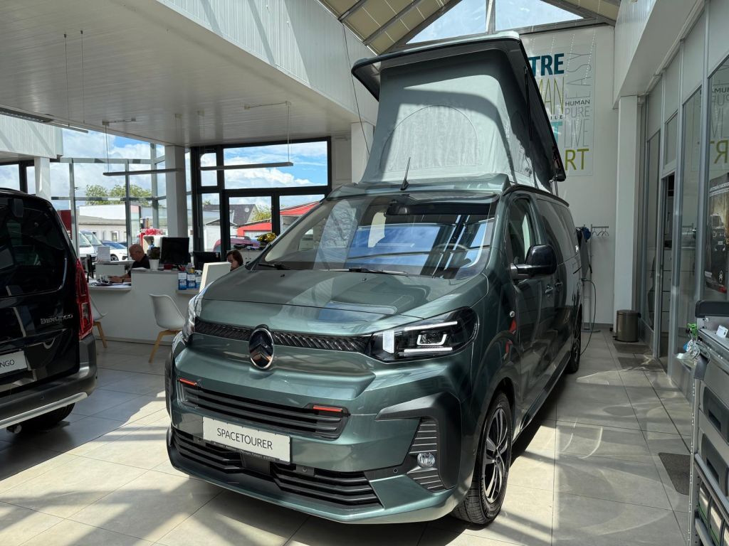 Fahrzeugabbildung Citroën Spacetourer Holidays Diesel 180 Autm. Paket Max