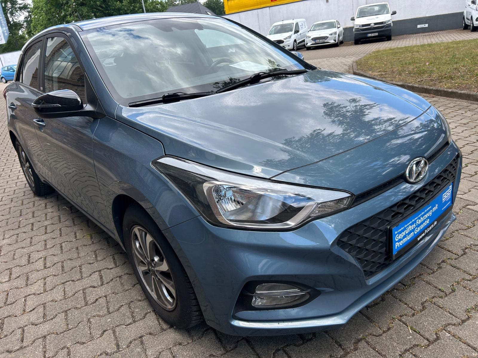 Hyundai i20 YES!**Euro6**75766Km** Spurhalteassistent*