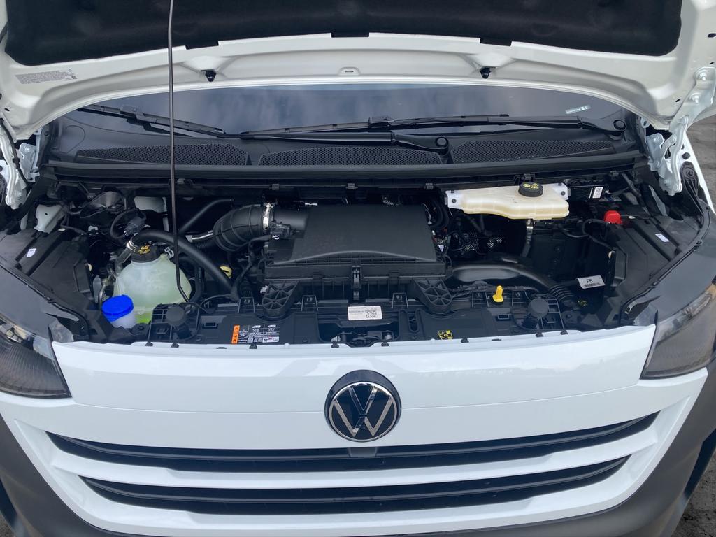 Volkswagen T7 Transporter