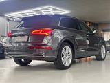 Audi Q5 45 TDI quattro S Line STDHZ/PANO/LED/AHK - Audi Q5 mit Diesel-Antrieb: Teilleder