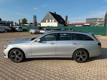 Mercedes E 220 - 9