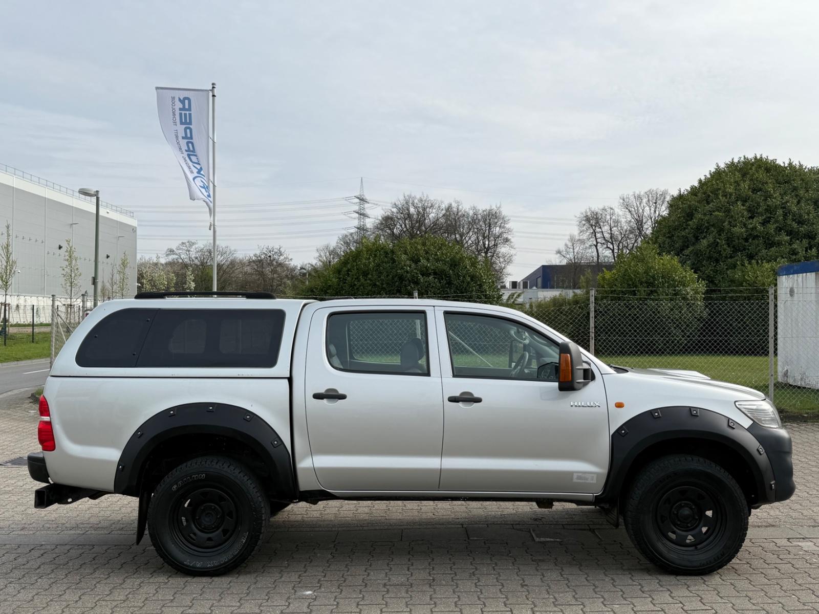 TOYOTA HILUX 2.5 144CH DOUBLE CAB 4X4